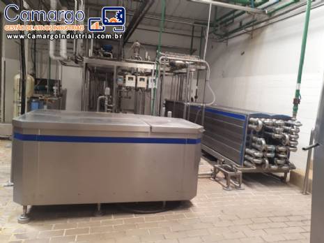 Sistema de esterilizao assptico pasteurizador tubular com homogeneizador Tetra Pak Tetra Therm Aseptic Flex